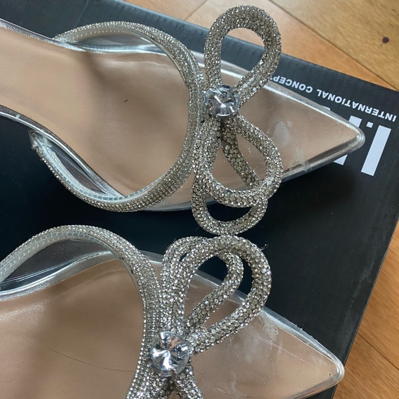 Used really comfy - Picture 2 of 5